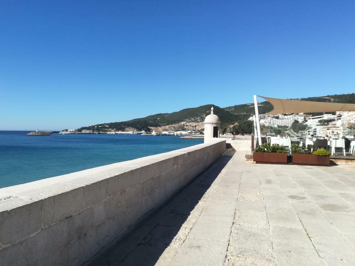 Ni House Apartment Sesimbra Luaran gambar